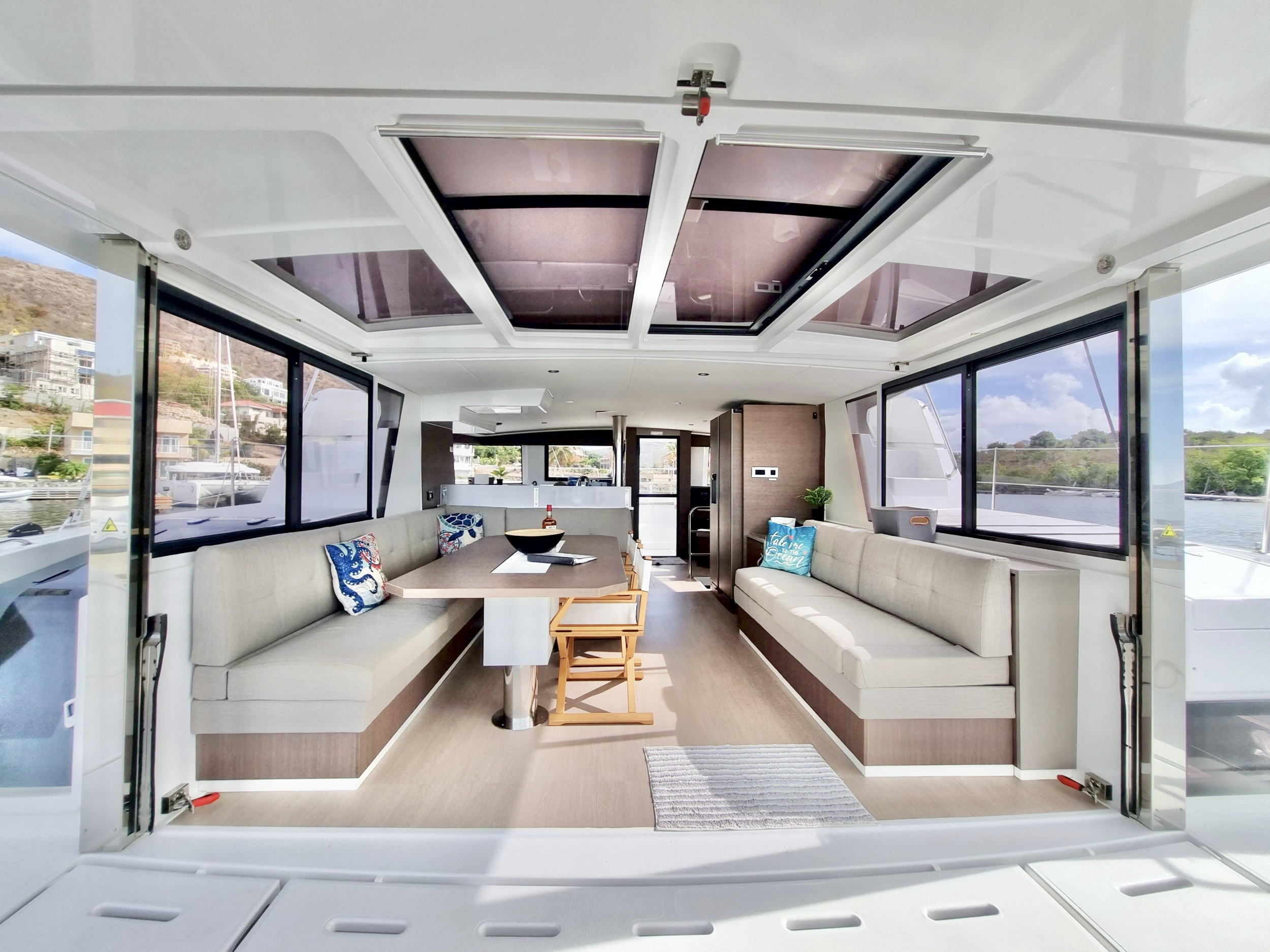 Bali 4.6 - 5 + 1 cab. — photo 4