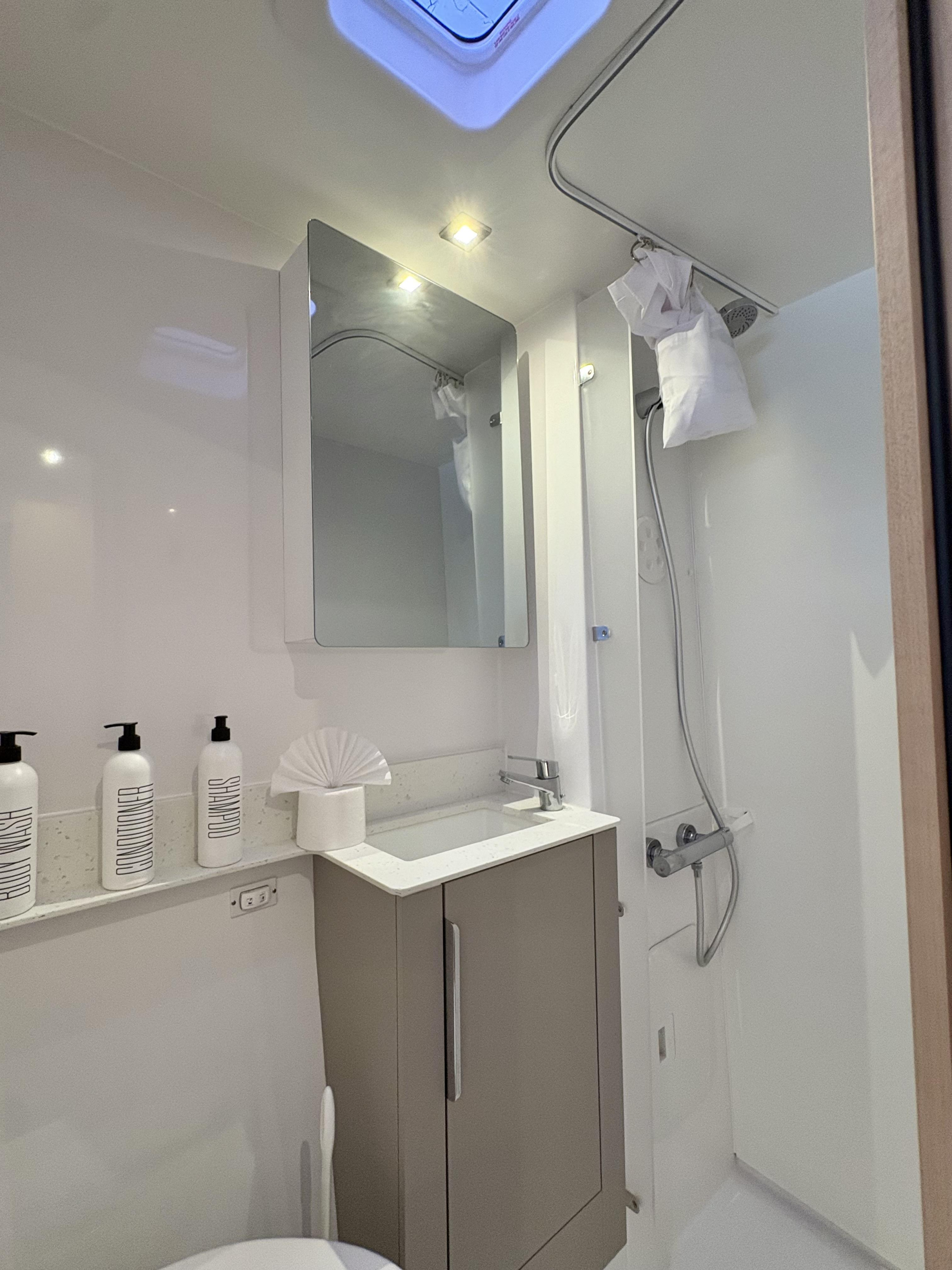 Fountaine Pajot FP 44 Quatuor - 4 cab. — photo 15