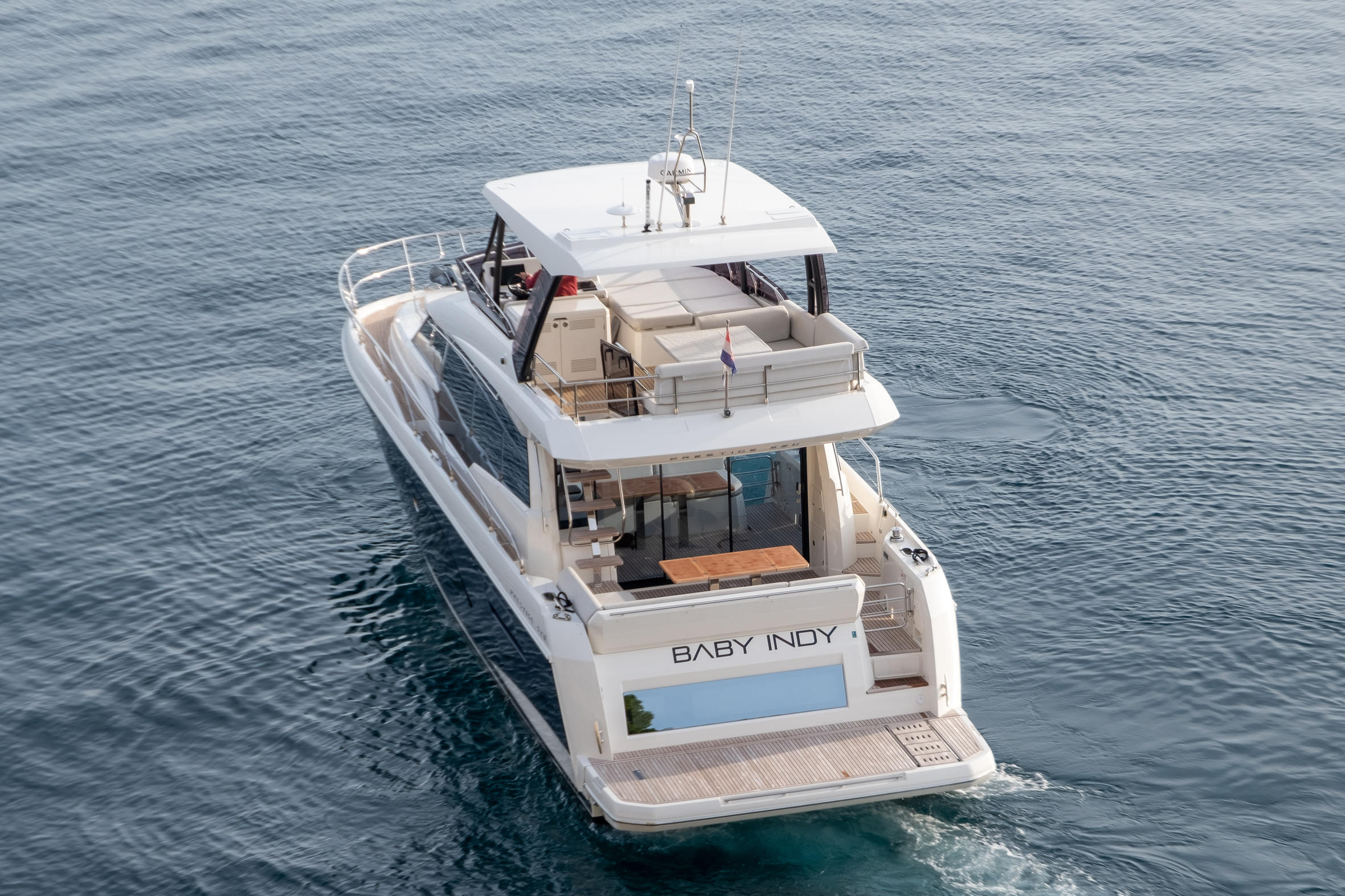 Prestige 520 Flybridge - 3 + 1 cab. — photo 7