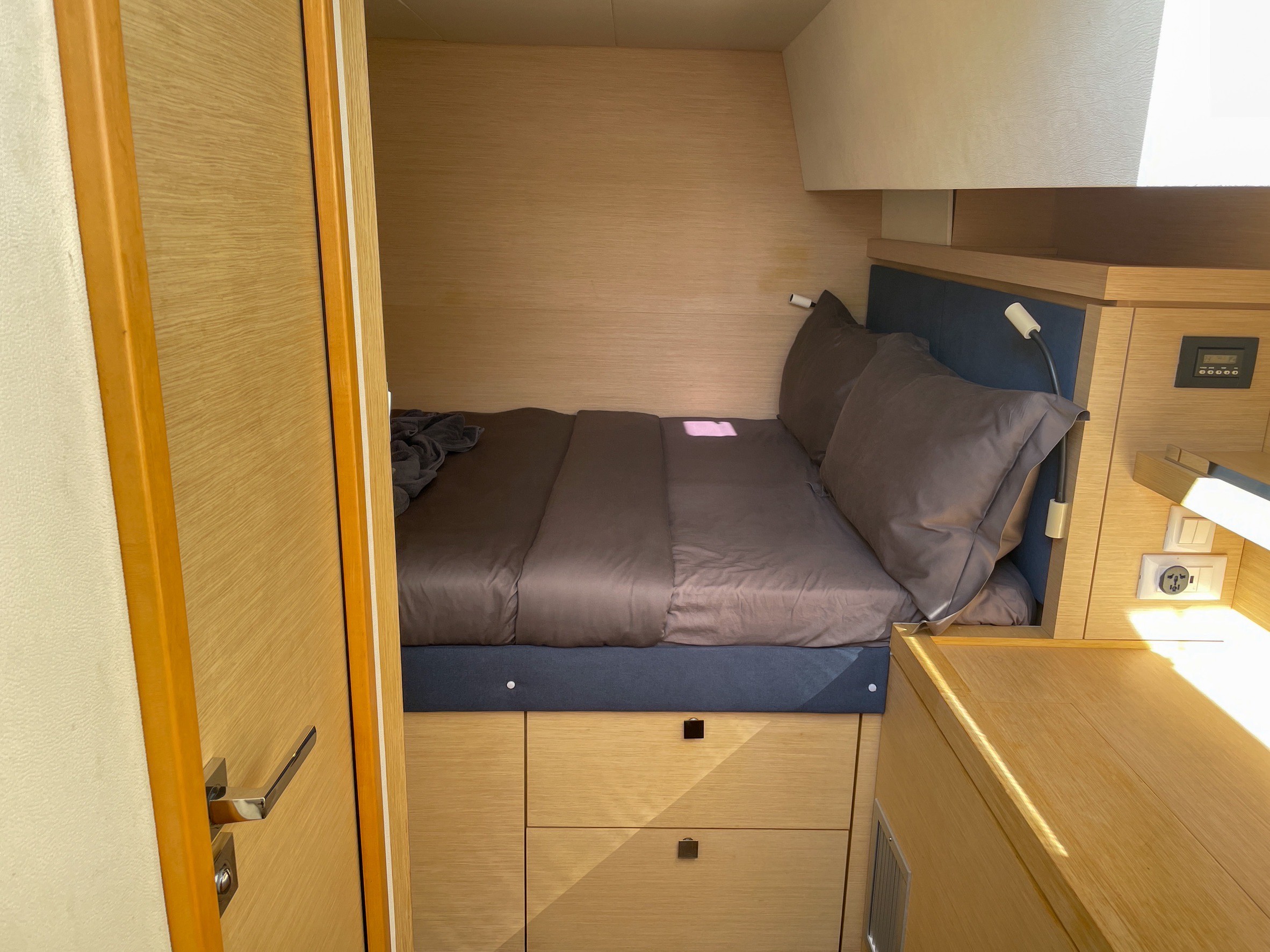 Fountaine Pajot Saona 47 Quintet - 5 + 1 cab. — photo 13