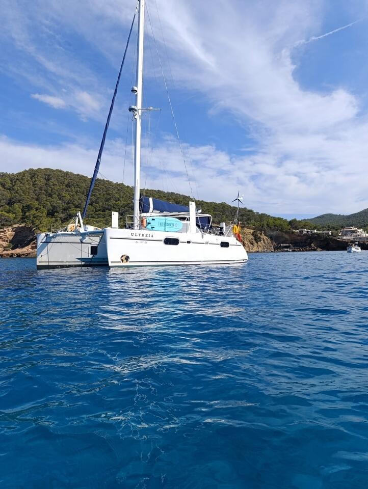 Catana 431 — photo 7