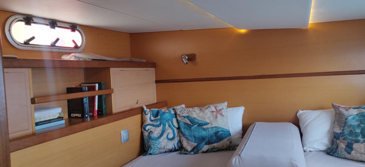 Catana 431 — photo 16