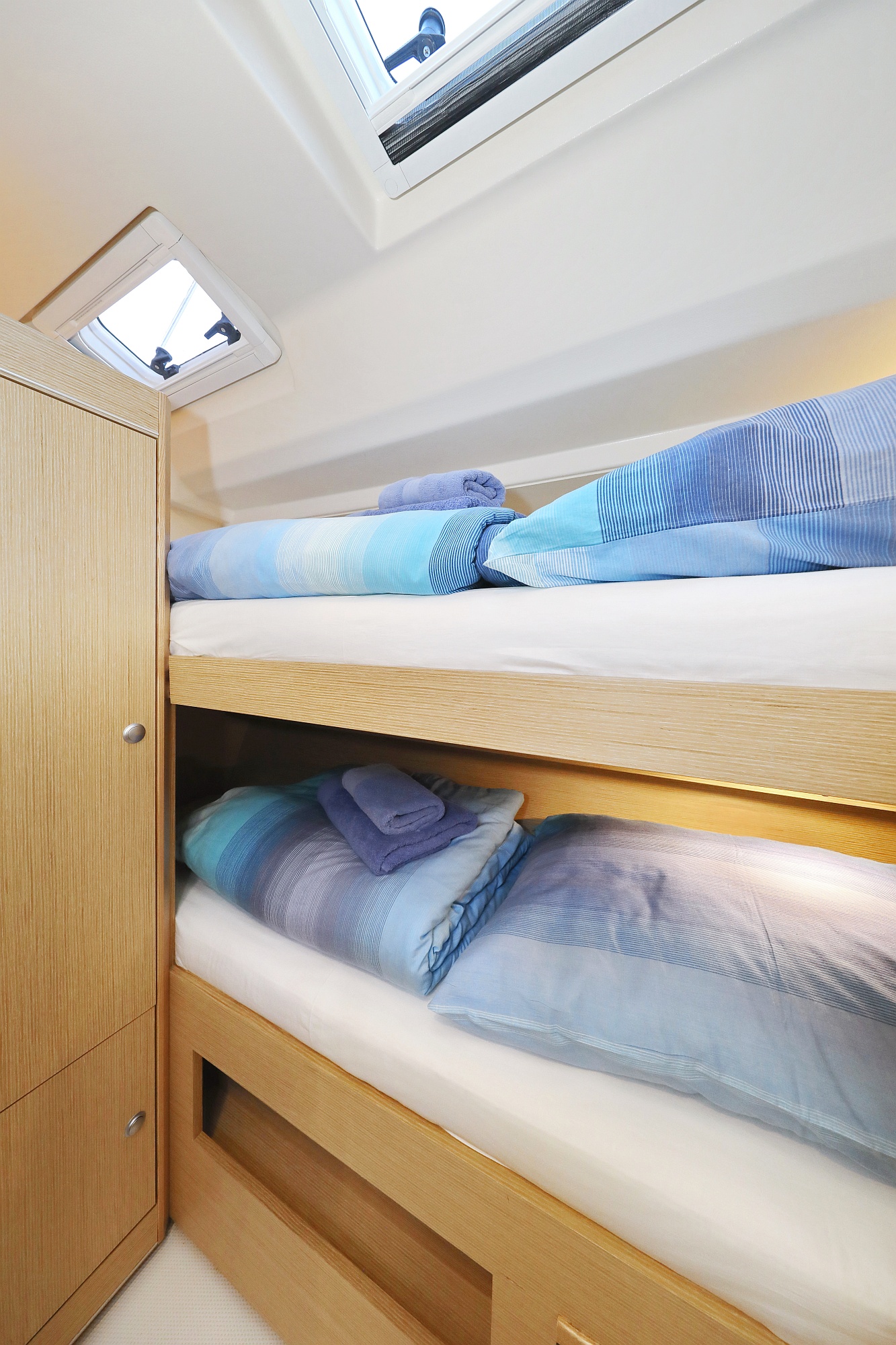Hanse 505 - 4 + 1 cab. — photo 19