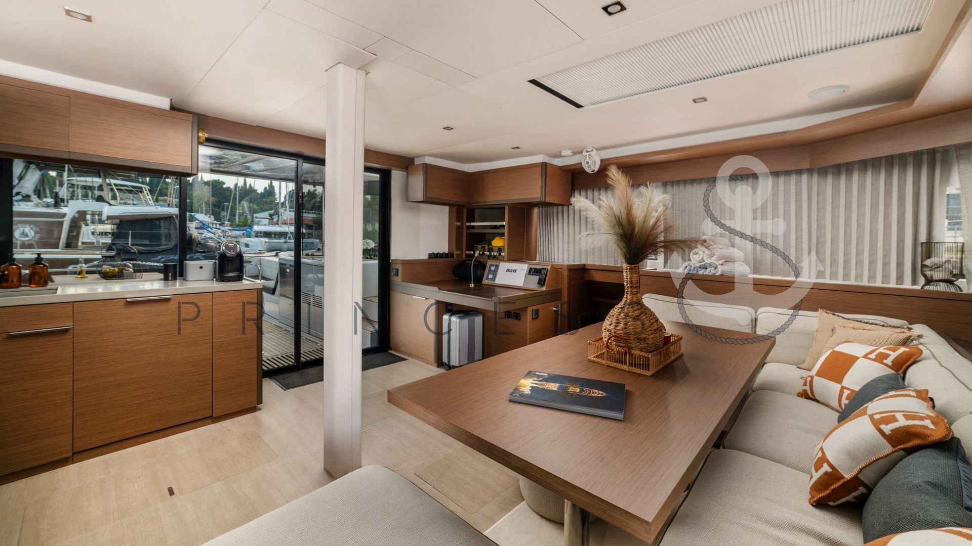 Lagoon 55 - 4 cab. — photo 9
