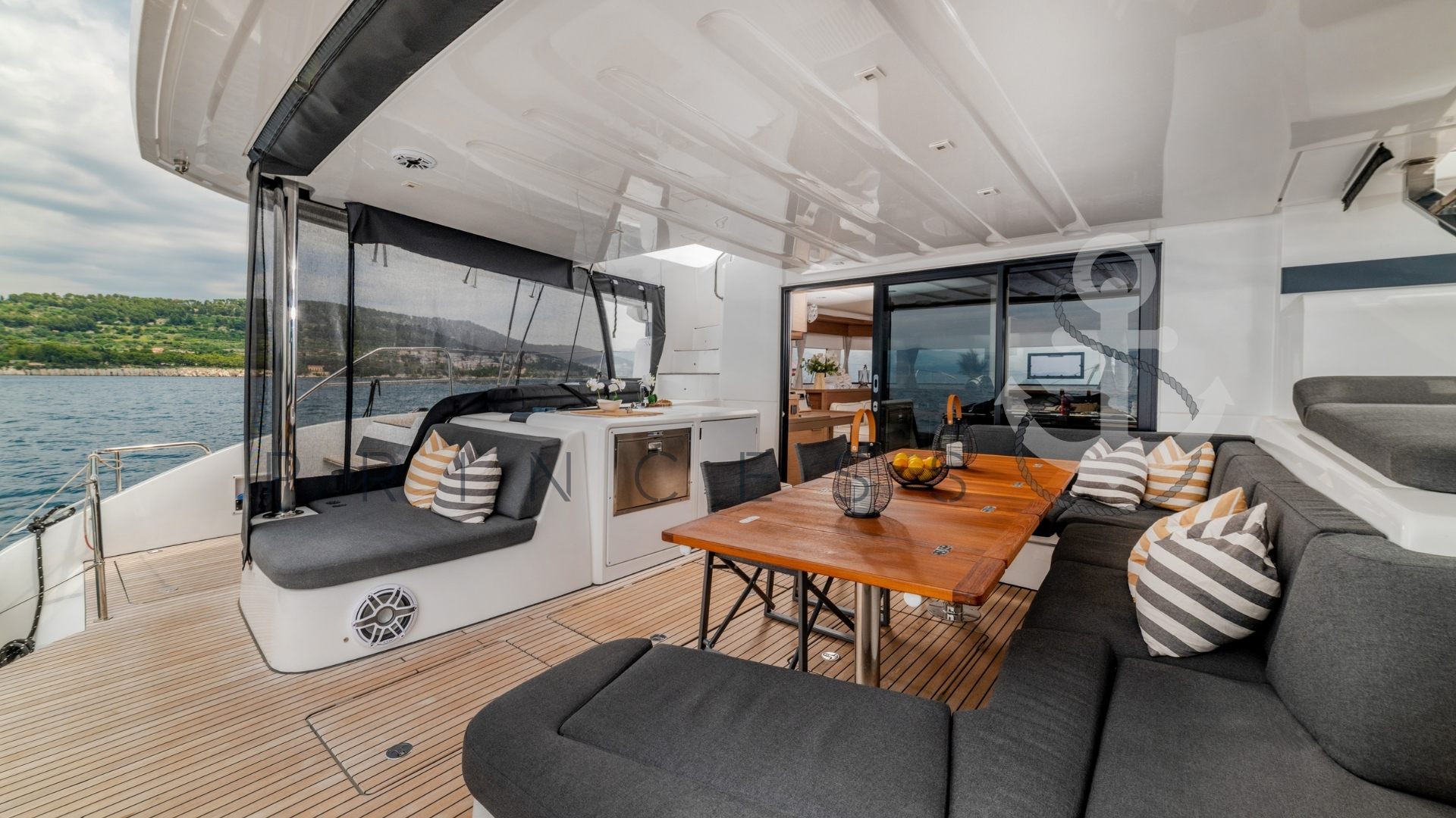 Lagoon 55 - 4 cab. — photo 16