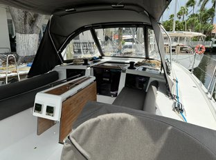 Dufour 37 - 3 cab. — photo 7