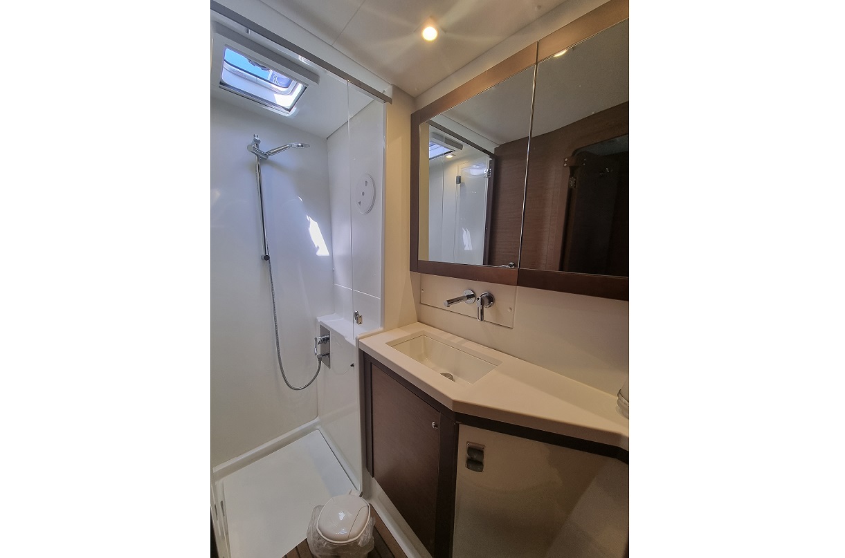 Lagoon 450 F - 4 + 2 cab. — photo 10