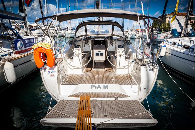 Bavaria Cruiser 40 — photo 1
