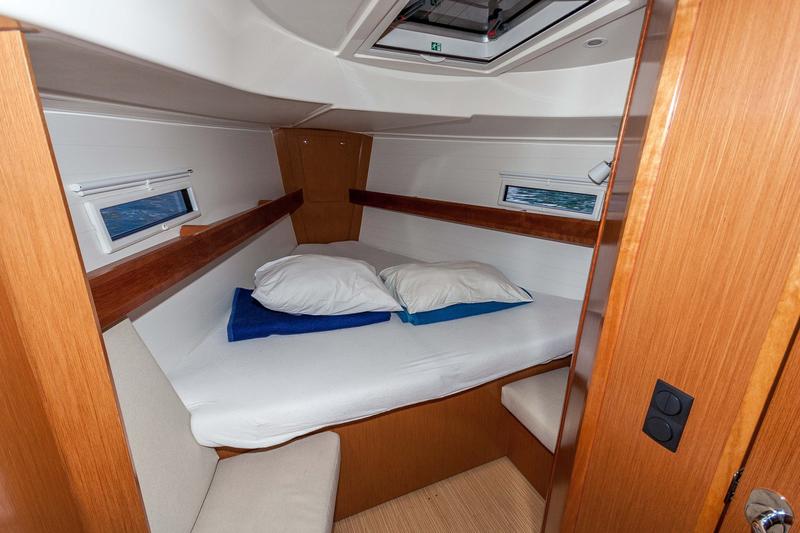 Bavaria Cruiser 40 — photo 20