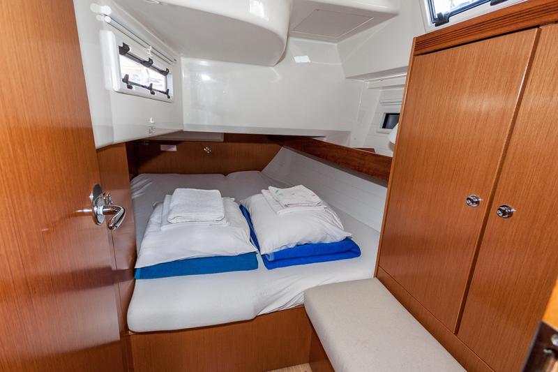 Bavaria Cruiser 40 — photo 21