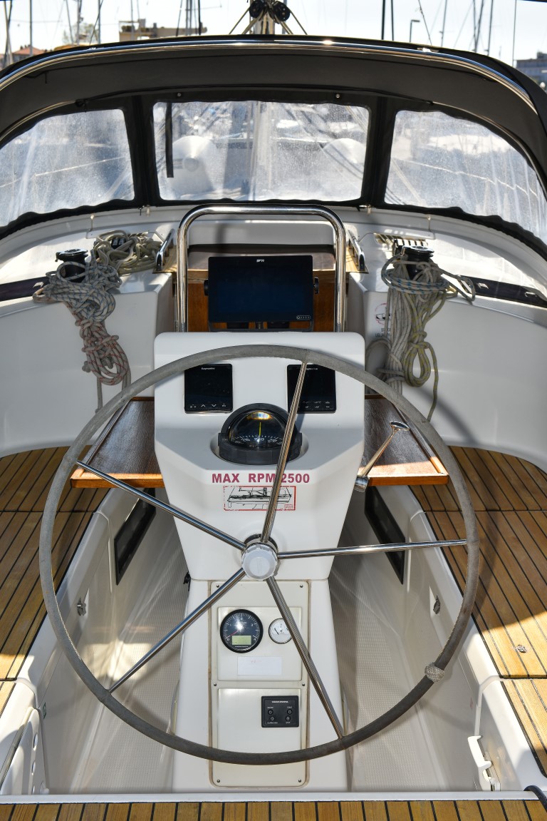 Bavaria Cruiser 36 — photo 7