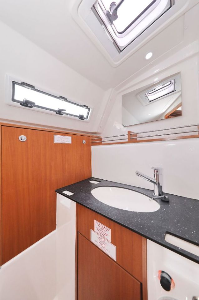 Bavaria Cruiser 36 — photo 32