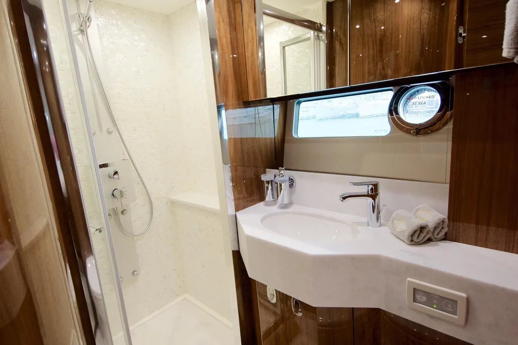 Sunseeker 75 — photo 20
