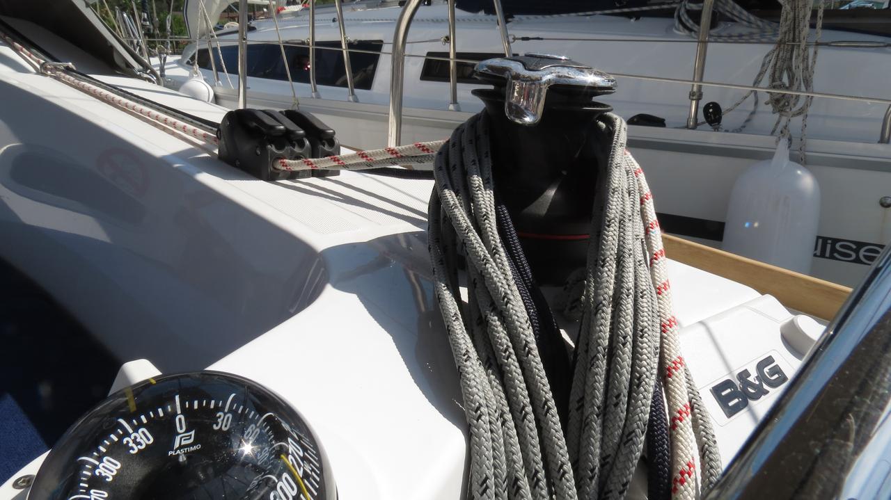Sun Odyssey 349 - 3 cab. — photo 4