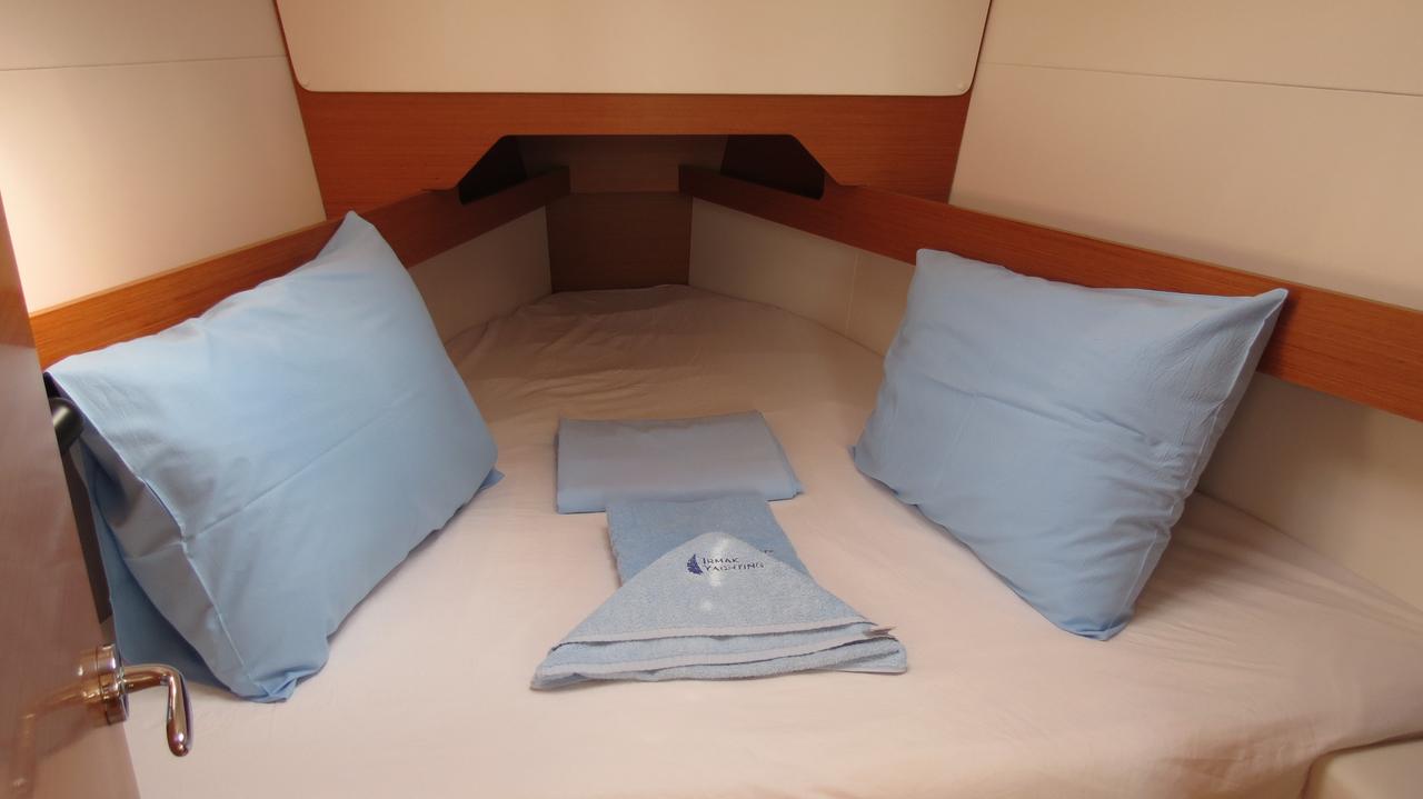Sun Odyssey 349 - 3 cab. — photo 24
