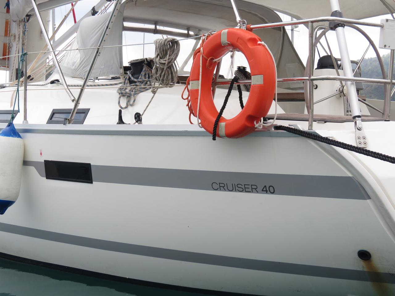 Bavaria Cruiser 40 — photo 4