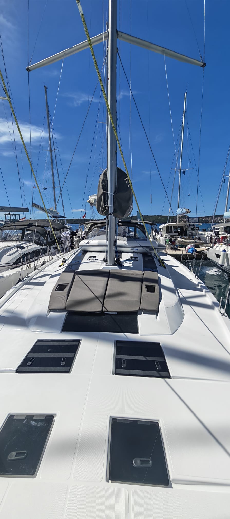 Dufour 54 - 6 cab. — photo 15
