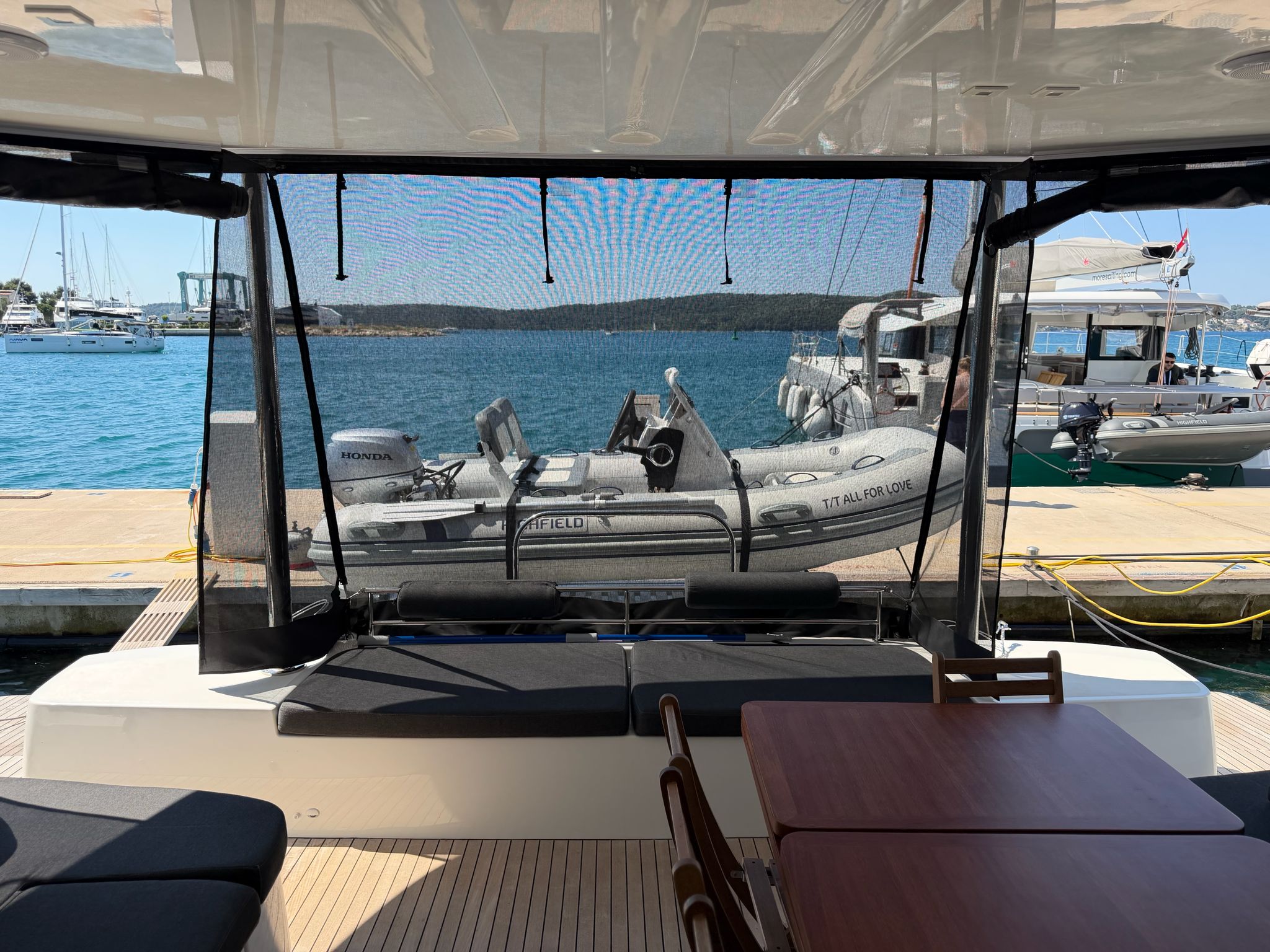 Lagoon 51 - 6 + 2 cab. — photo 16