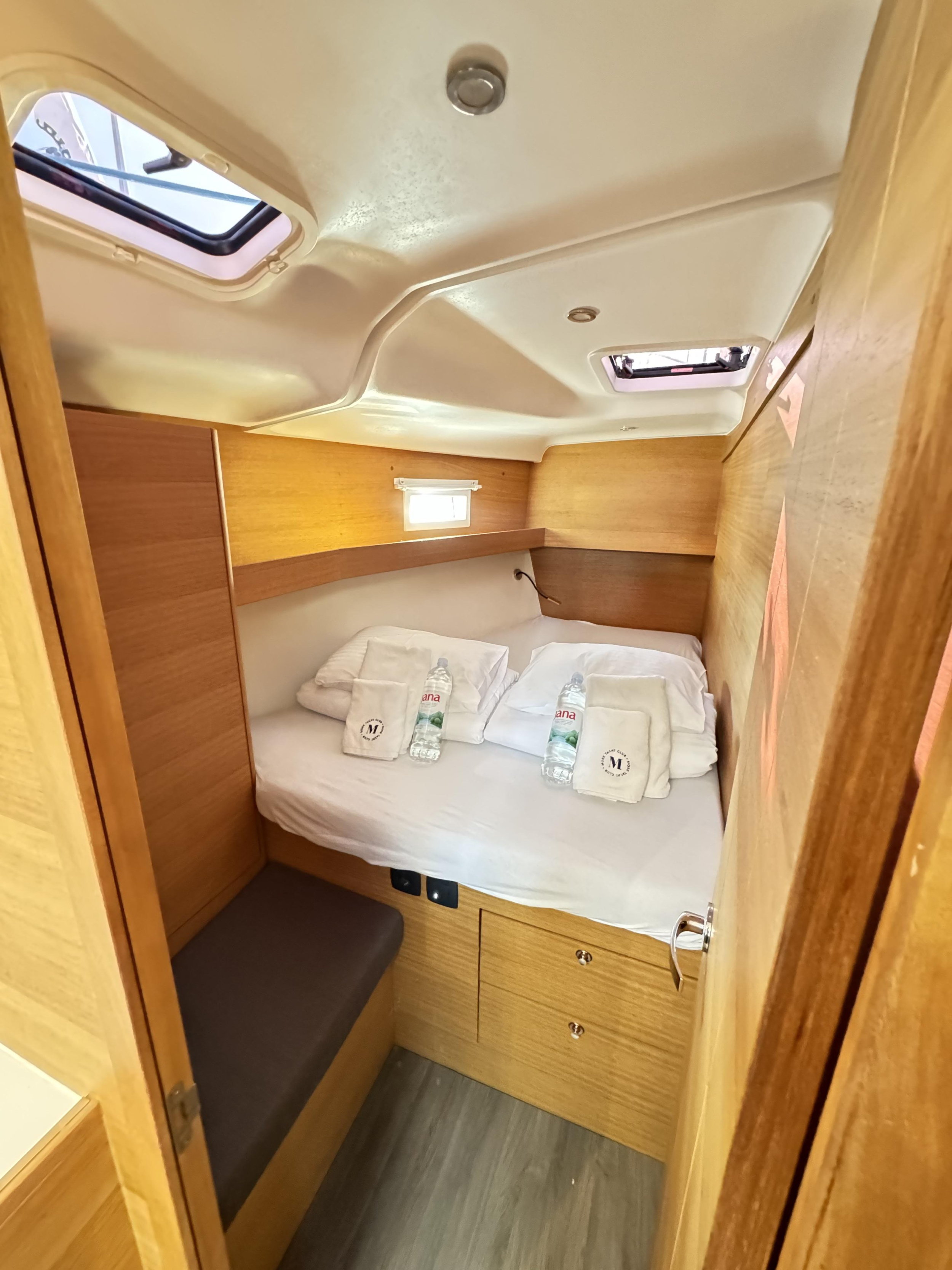 Crucero en velero con tripulación desde Trogir — photo 103