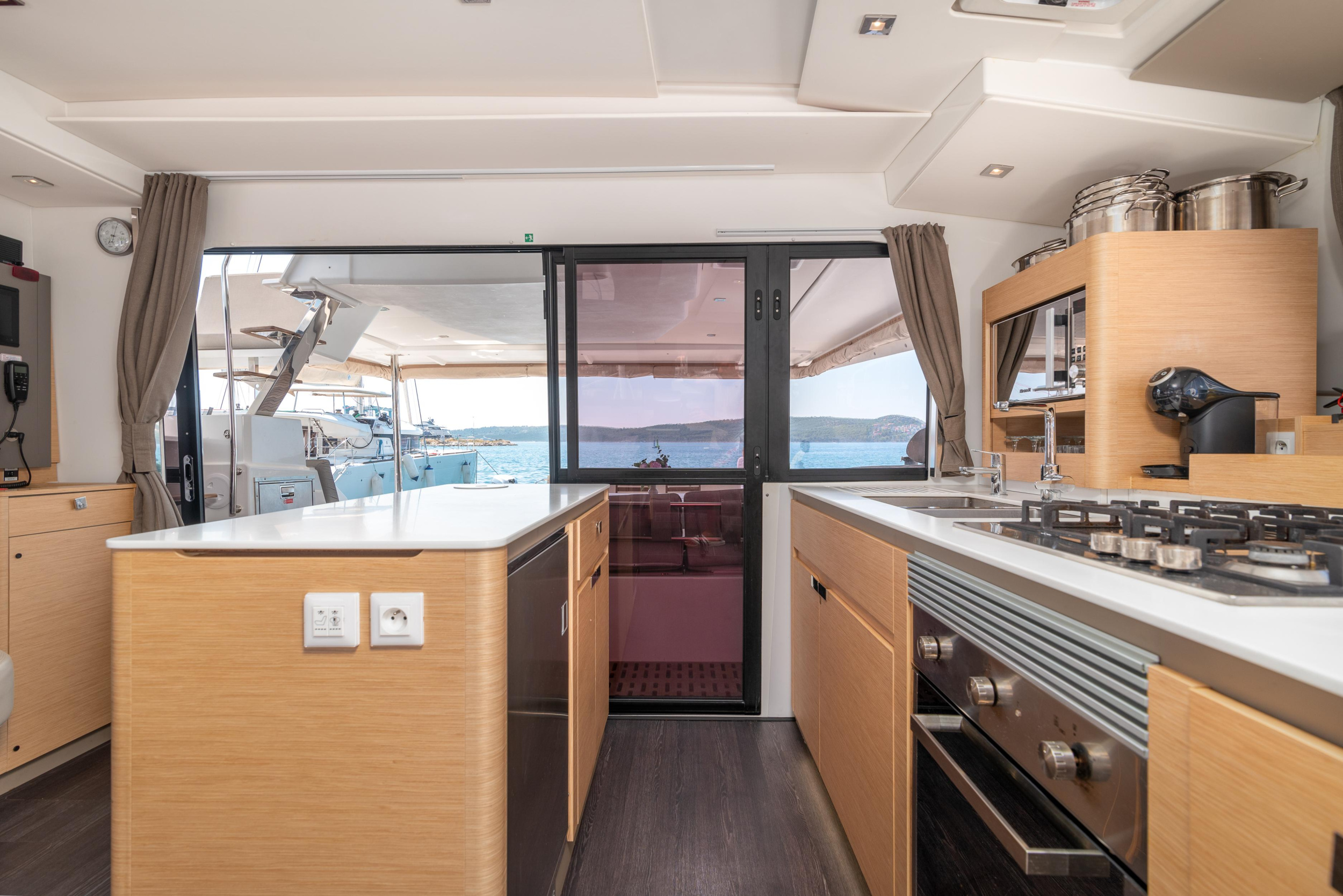 Fountaine Pajot Aura 51 - 6 cab — photo 4