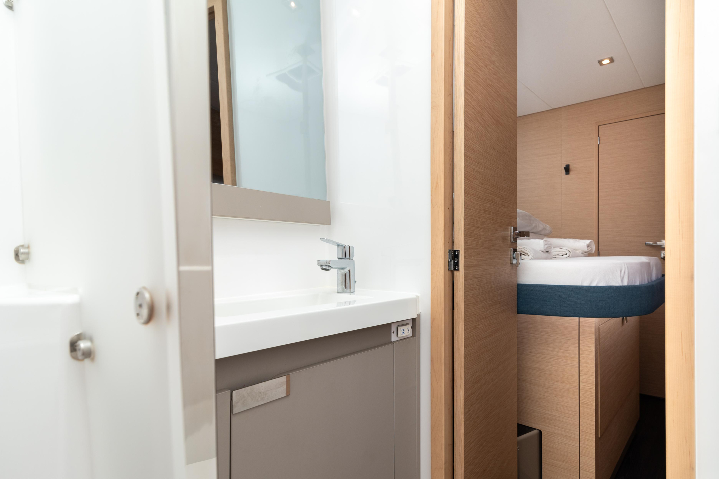 Fountaine Pajot Aura 51 - 6 cab — photo 7