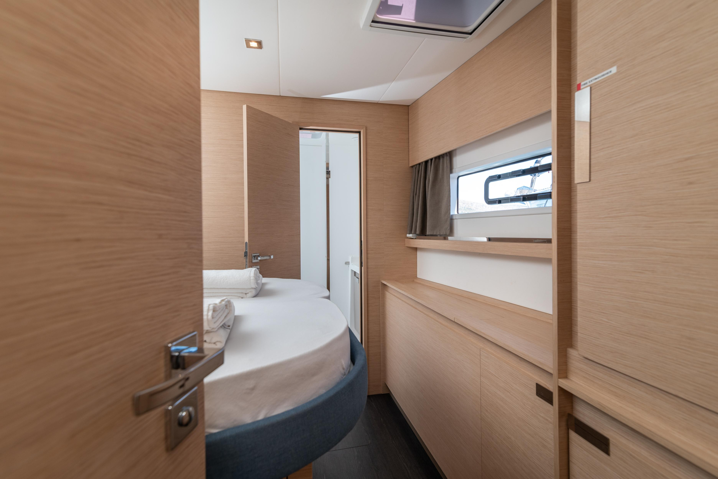 Fountaine Pajot Aura 51 - 6 cab — photo 8