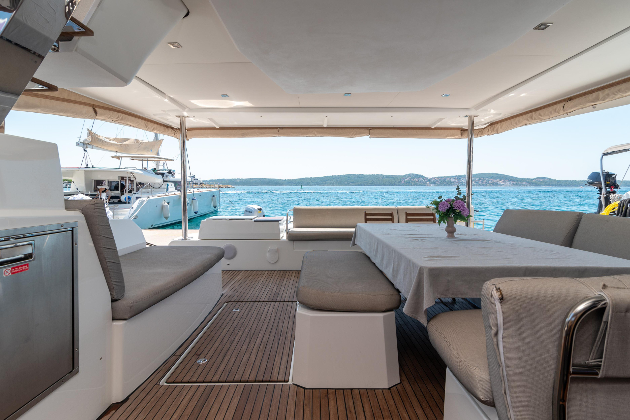 Fountaine Pajot Aura 51 - 6 cab — photo 12