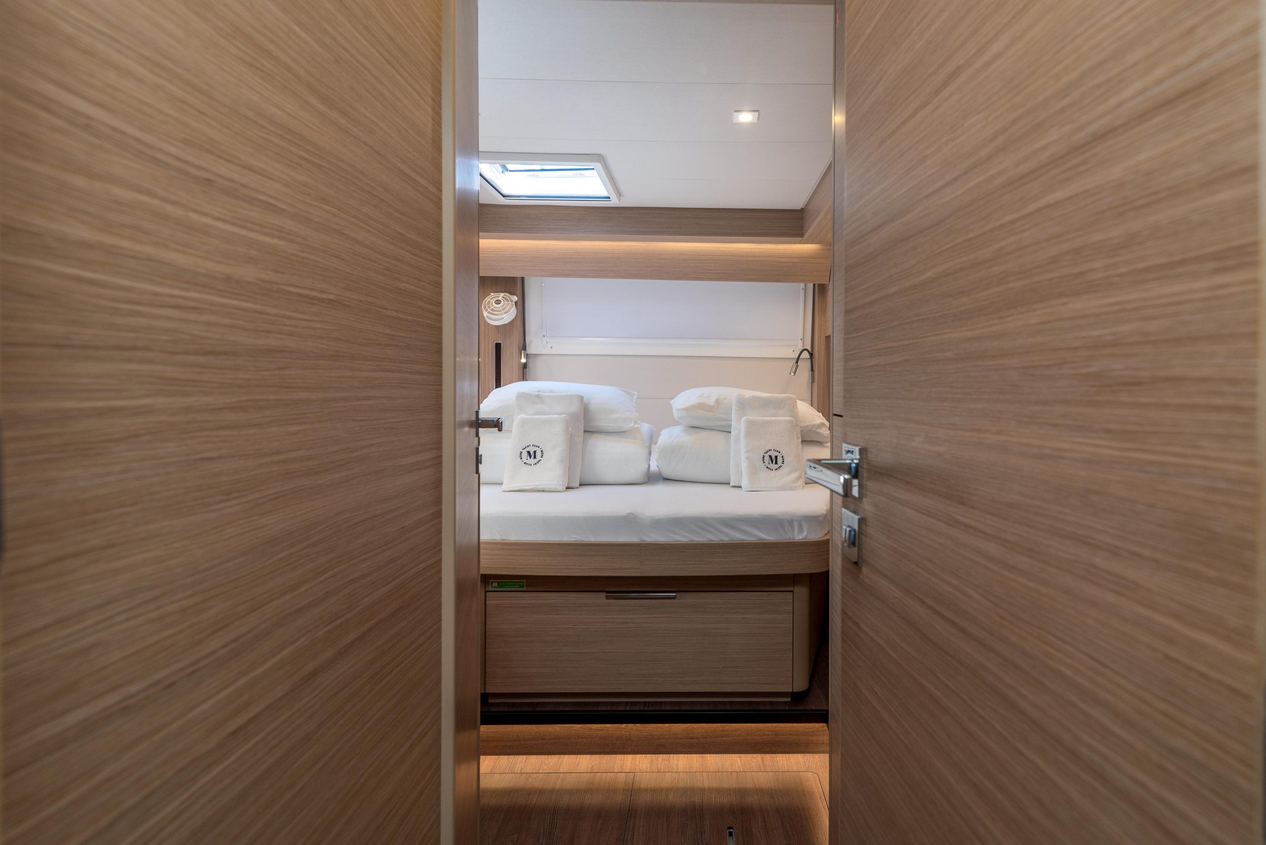 Lagoon 51 - 6 + 2 cab. — photo 7