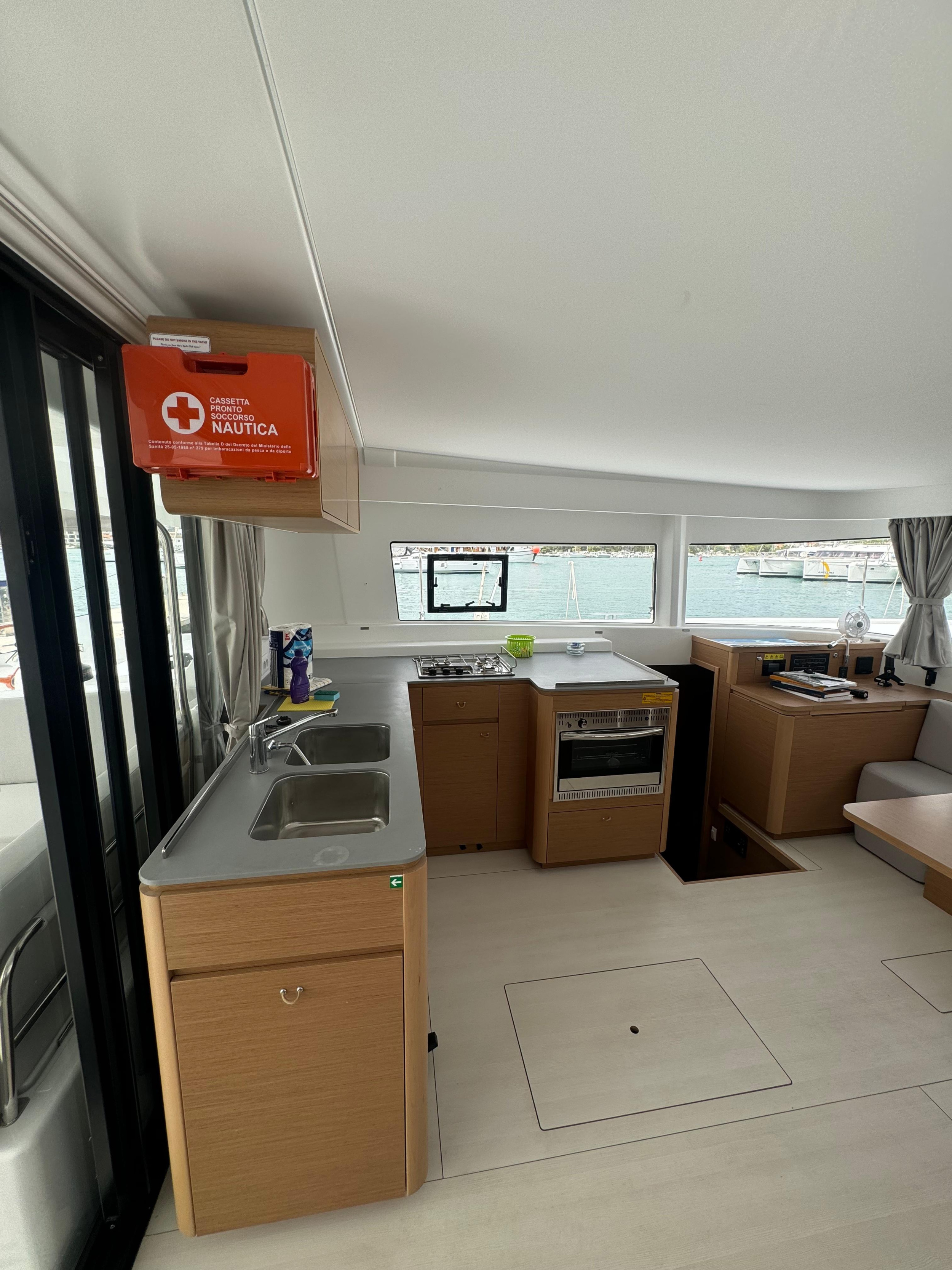 Crucero en velero con tripulación desde Trogir — photo 140