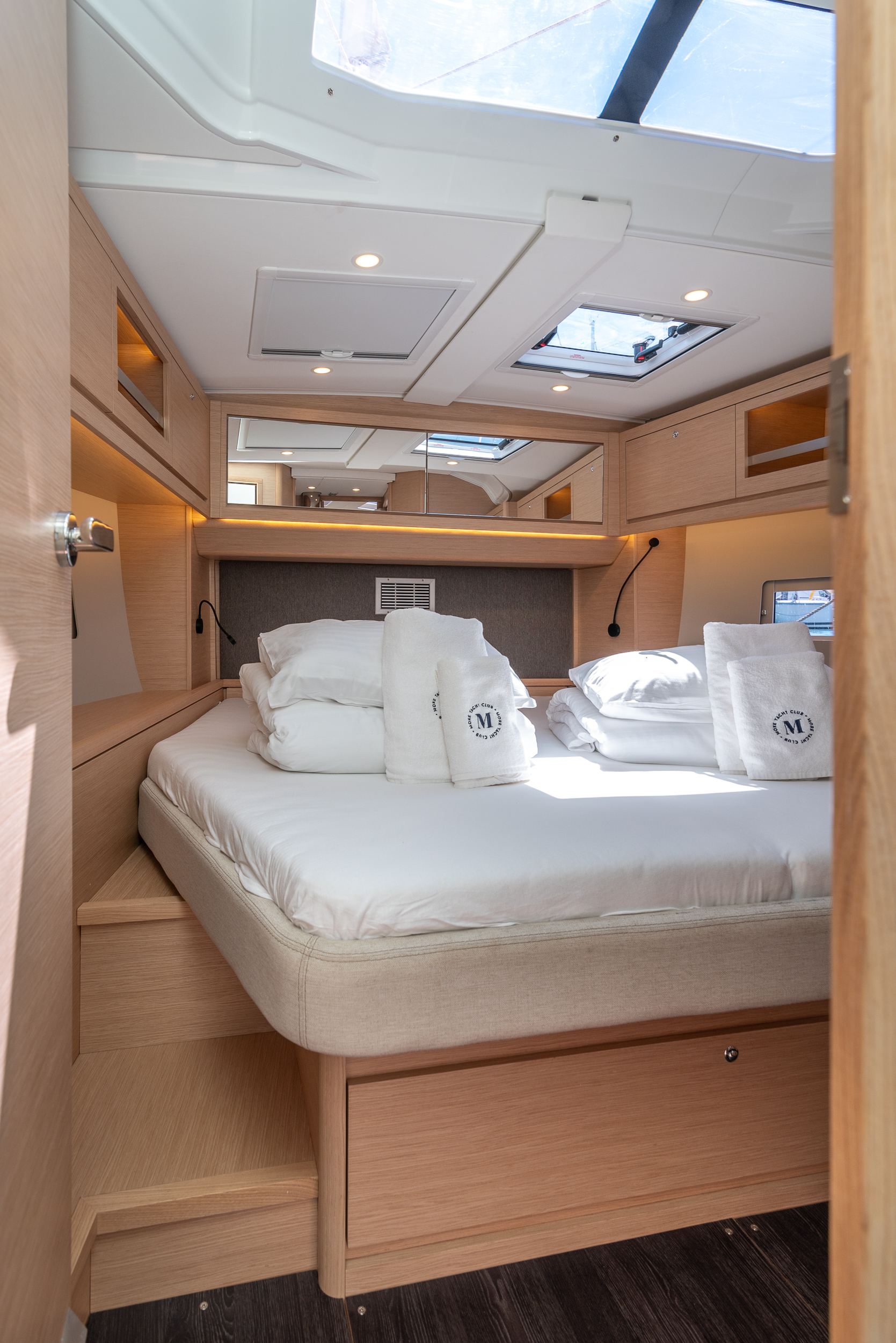 Dufour 470 - 4 + 1 cab. — photo 10