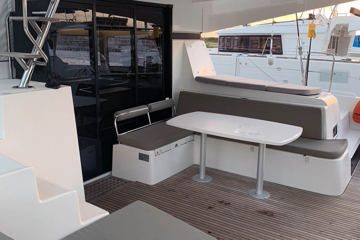 Lagoon 42 - 4 + 2 cab. — photo 7