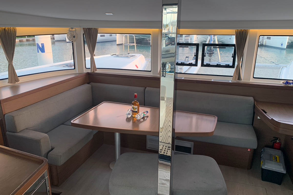 Lagoon 42 - 4 + 2 cab. — photo 10
