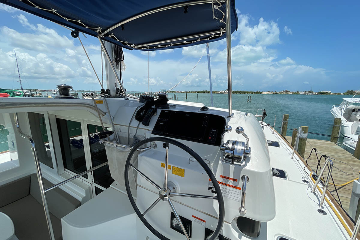 Lagoon 40 - 4 + 2 cab — photo 19