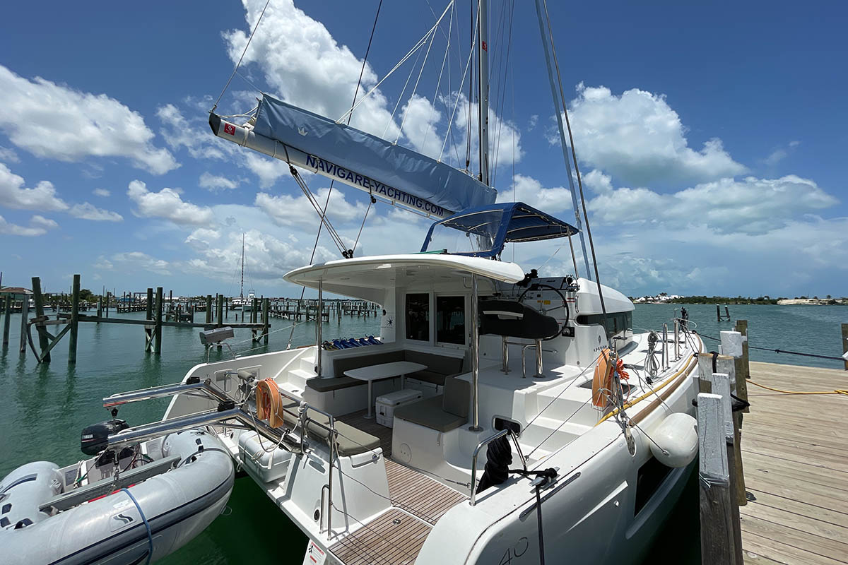 Lagoon 40 - 4 + 2 cab — photo 21