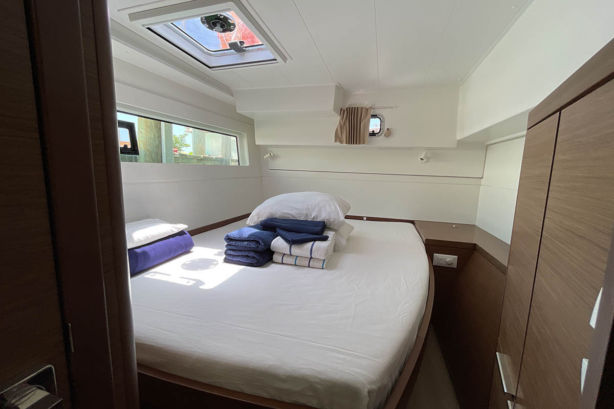 Lagoon 40 - 4 + 2 cab — photo 31