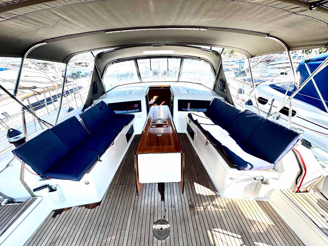 Dufour 470 - 4 cab. — photo 4
