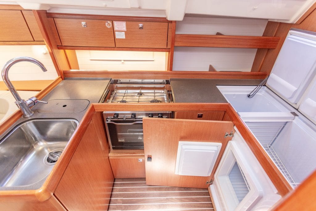 Bavaria Cruiser 41 - 2 cab. — photo 12