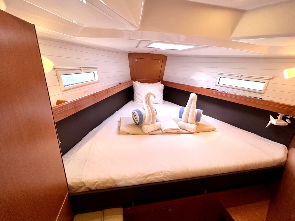 Bavaria Cruiser 41 - 2 cab. — photo 18