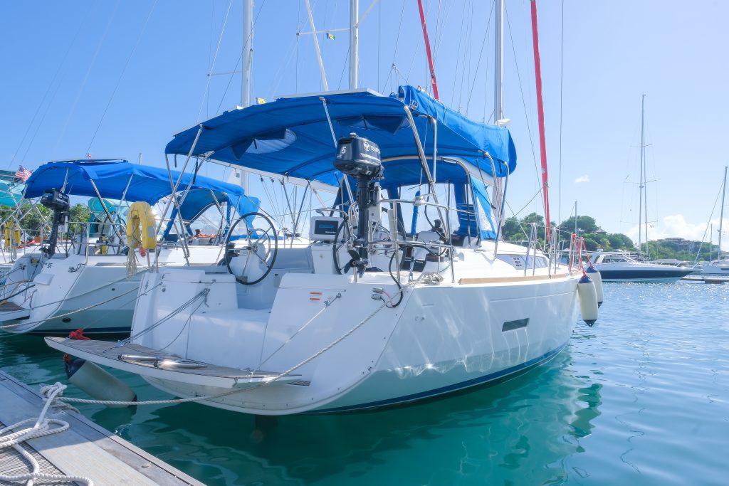 Sun Odyssey 419 - 3 cab. — photo 1