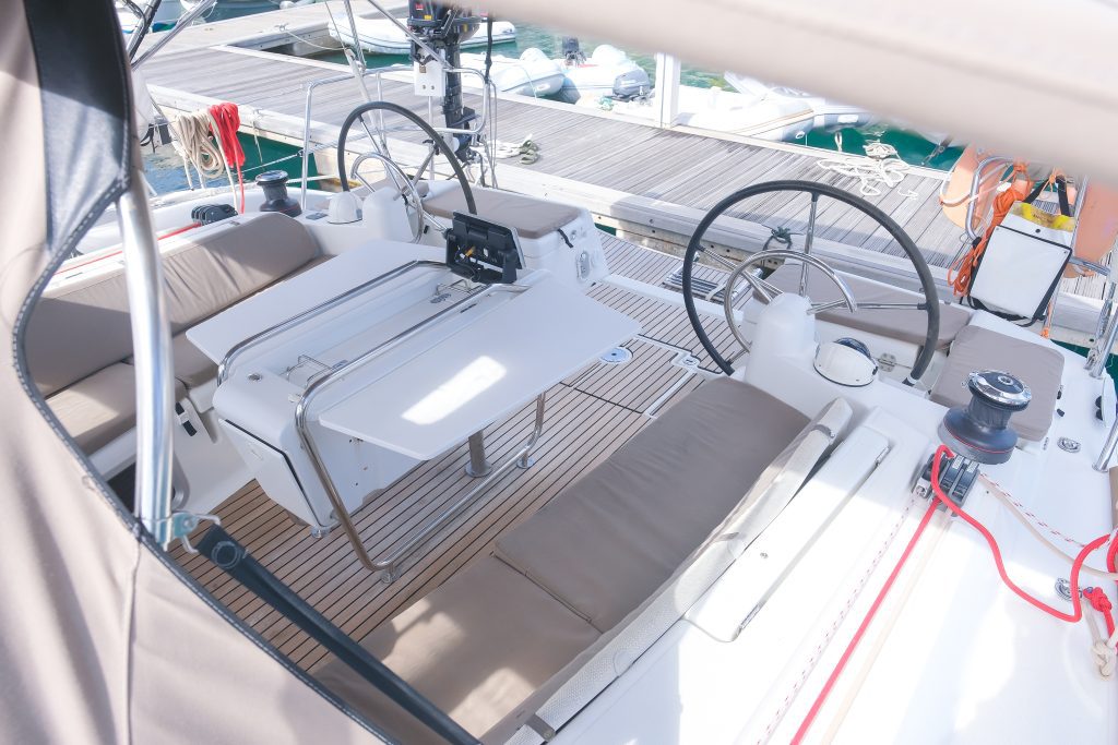 Sun Odyssey 449 — photo 7