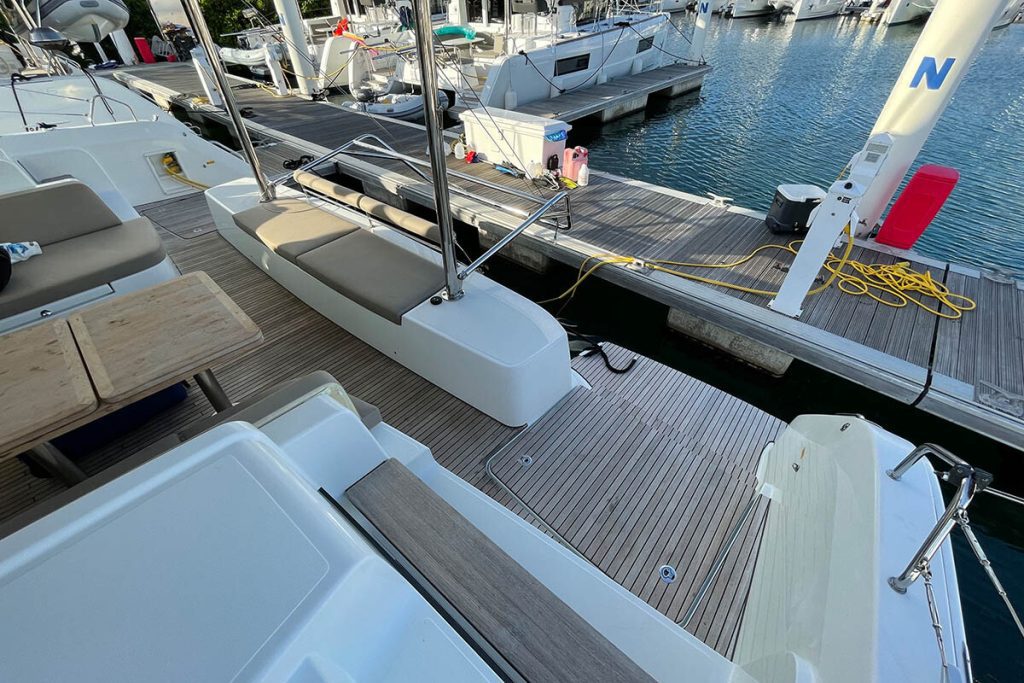 Lagoon 50 — photo 4