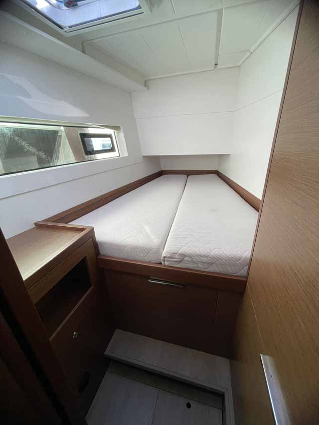 Lagoon 40 - 4 + 1 cab. — photo 12