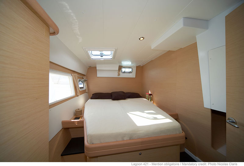 Lagoon 421 — photo 15