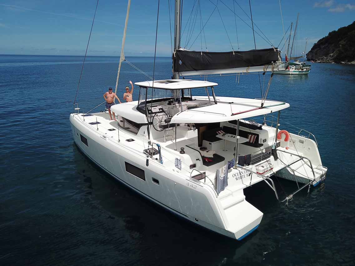 Lagoon 42 - 4 cab. — photo 3