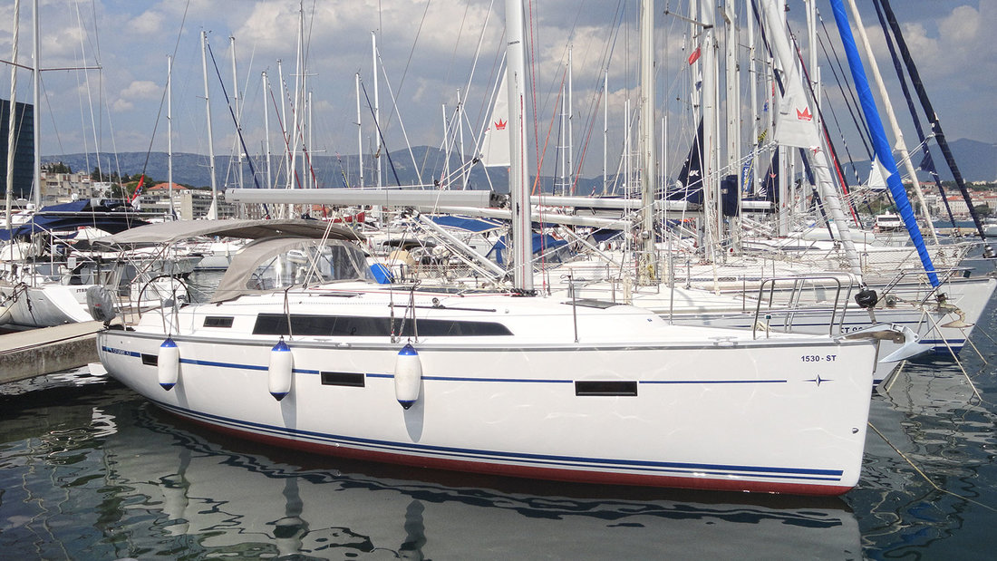Bavaria Cruiser 37 - 3 cab. — photo 11