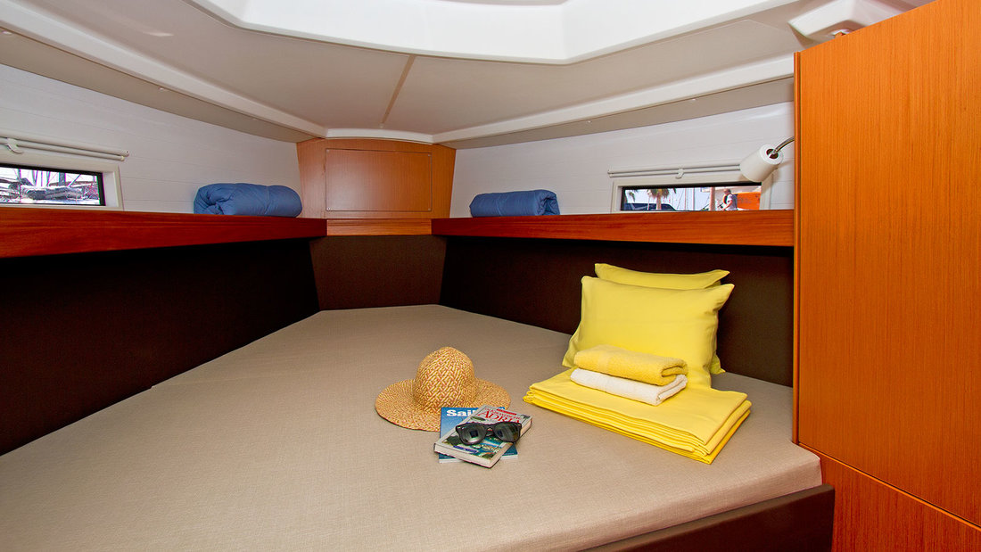 Bavaria Cruiser 37 - 3 cab. — photo 17