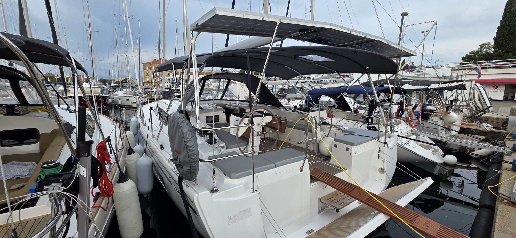Bavaria C46 - 4 cab. — photo 1