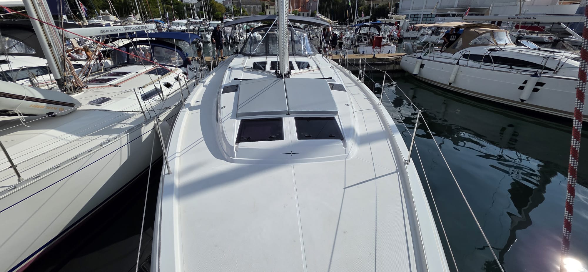 Bavaria C46 - 4 cab. — photo 8