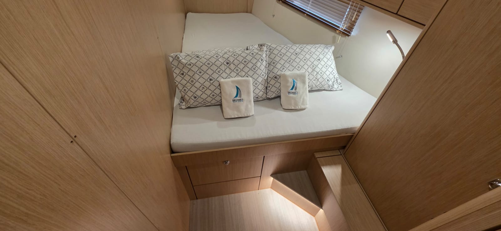Bavaria C46 - 4 cab. — photo 23