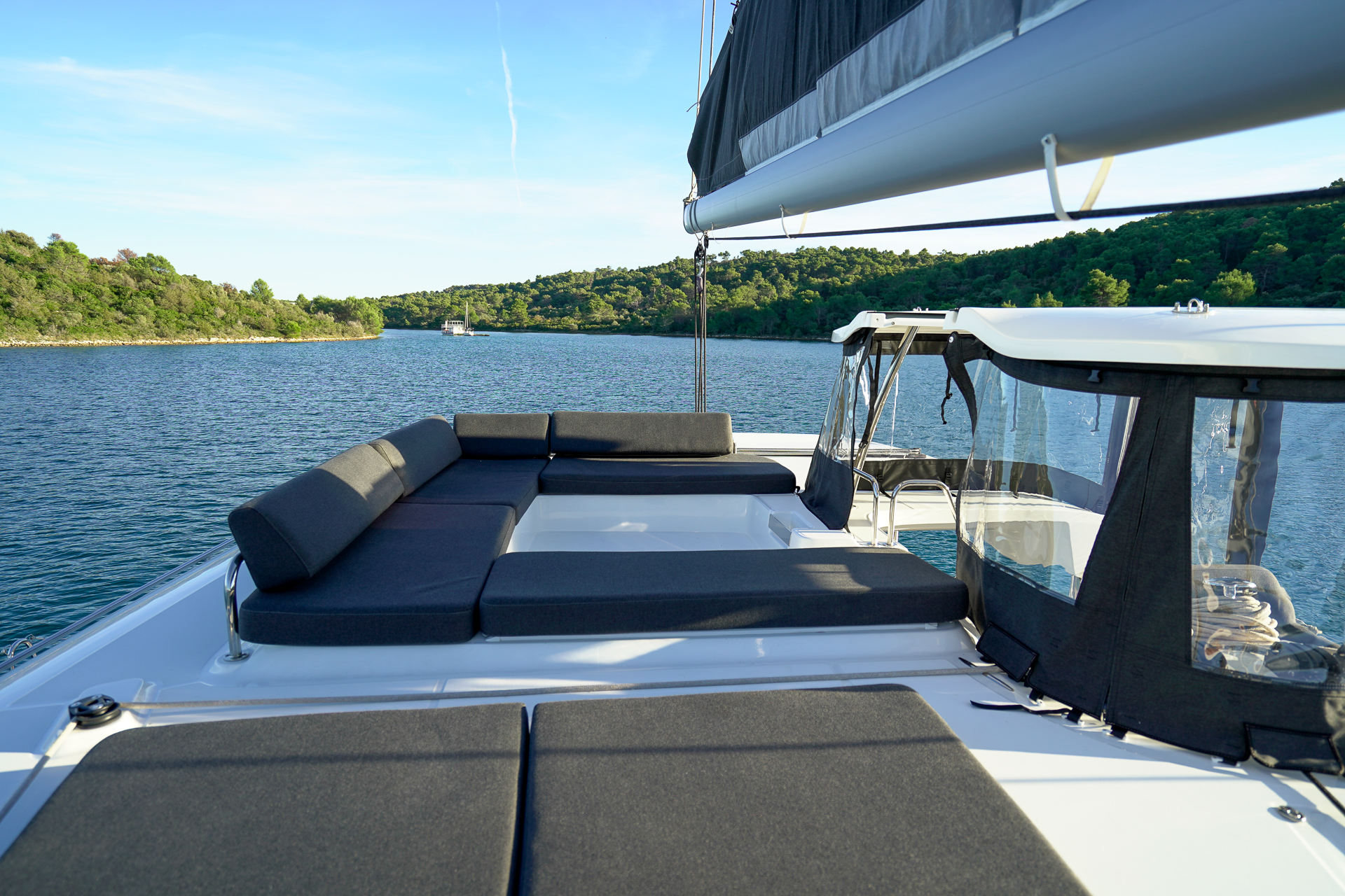 Lagoon 43 - 4 + 1 cab. — photo 10